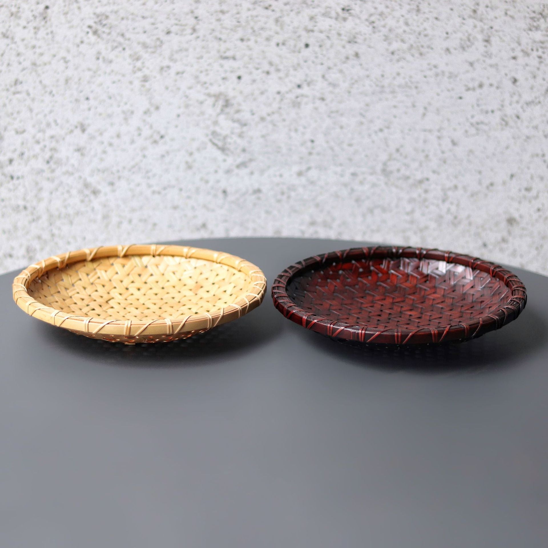 Handwoven Bamboo Serving Tray – Natural Round Wicker Plate for Kitchen & Home