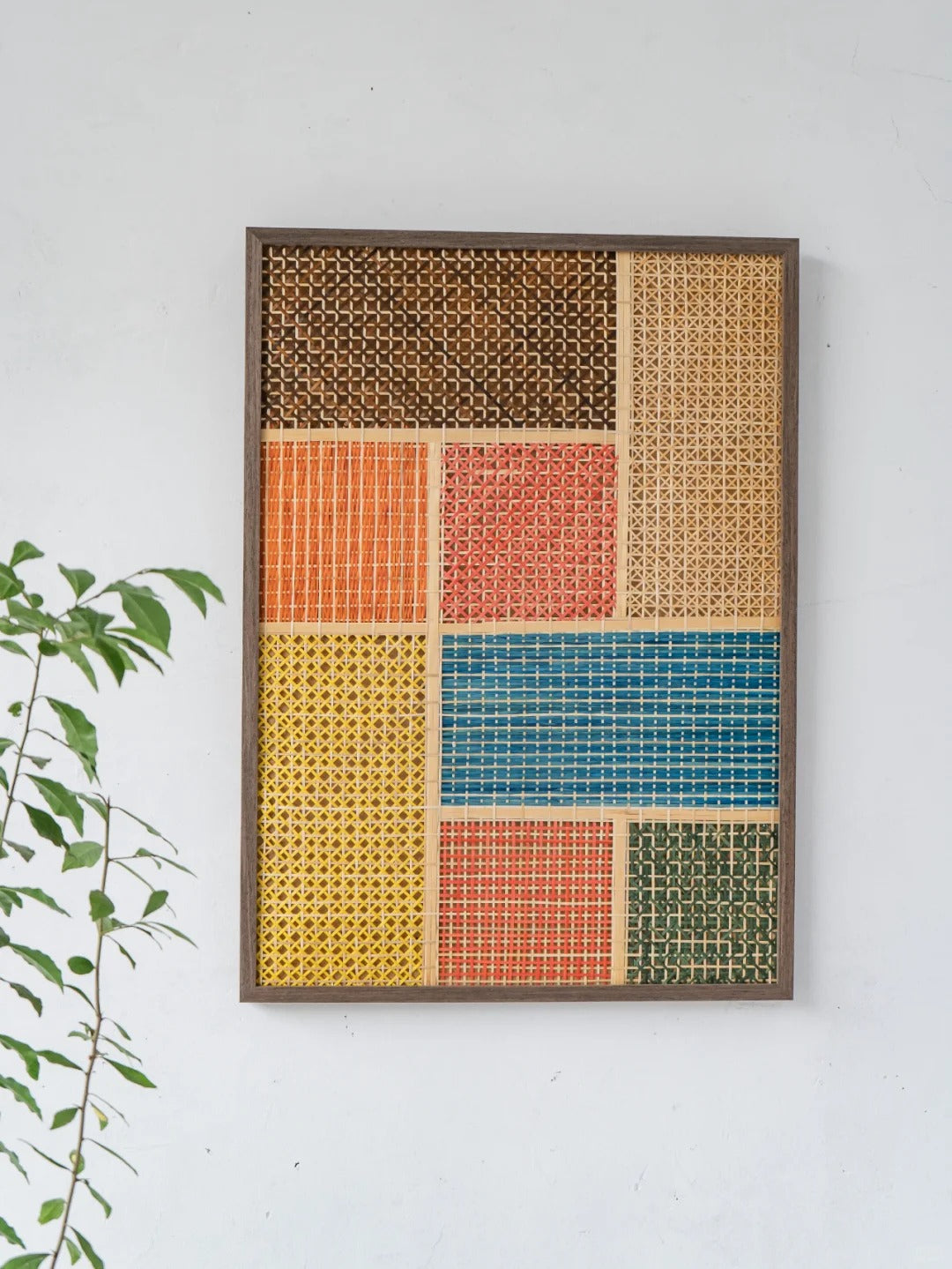 Handwoven Bamboo Wall Art – Colorful Wicker Panel for Modern Home Décor