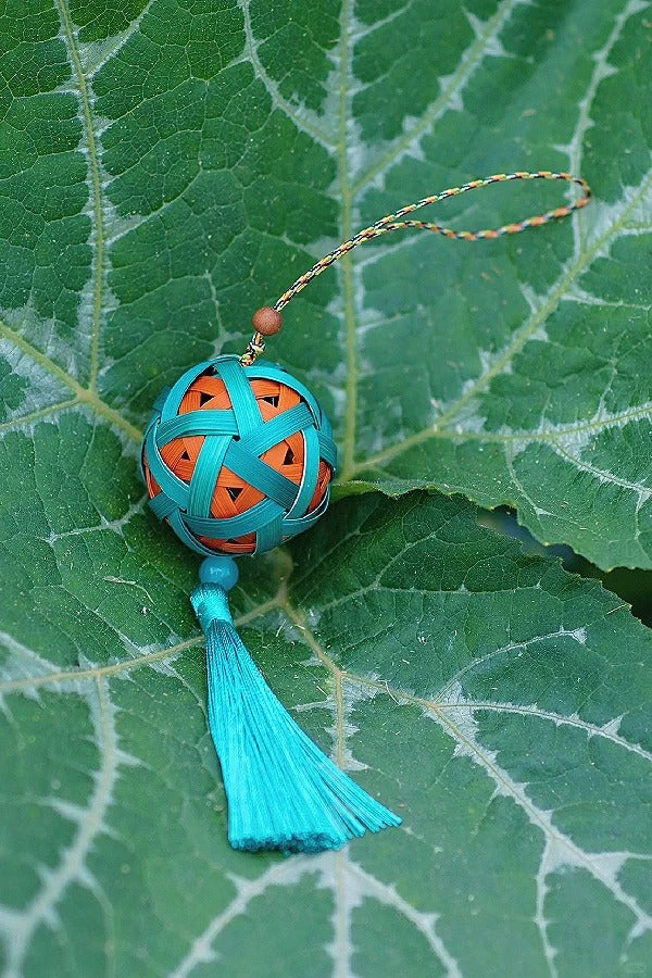 Handwoven Bamboo Car Hanging Ornament – Colorful Tassel Charm for Interior Décor