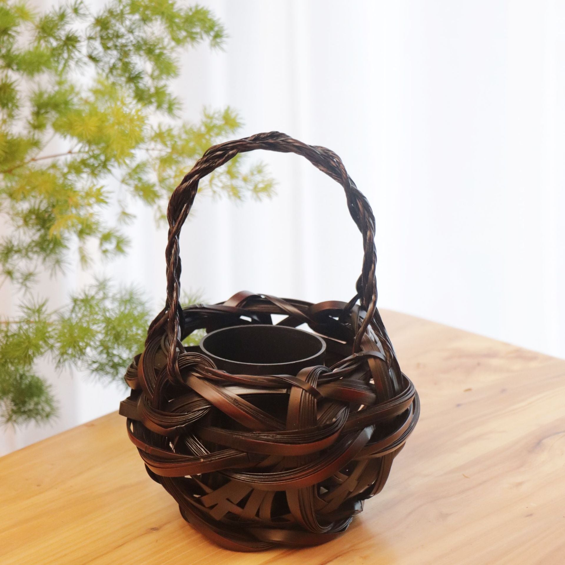 Handwoven Bamboo Flower Basket with Handle – Rustic Wicker Home Decor Vase