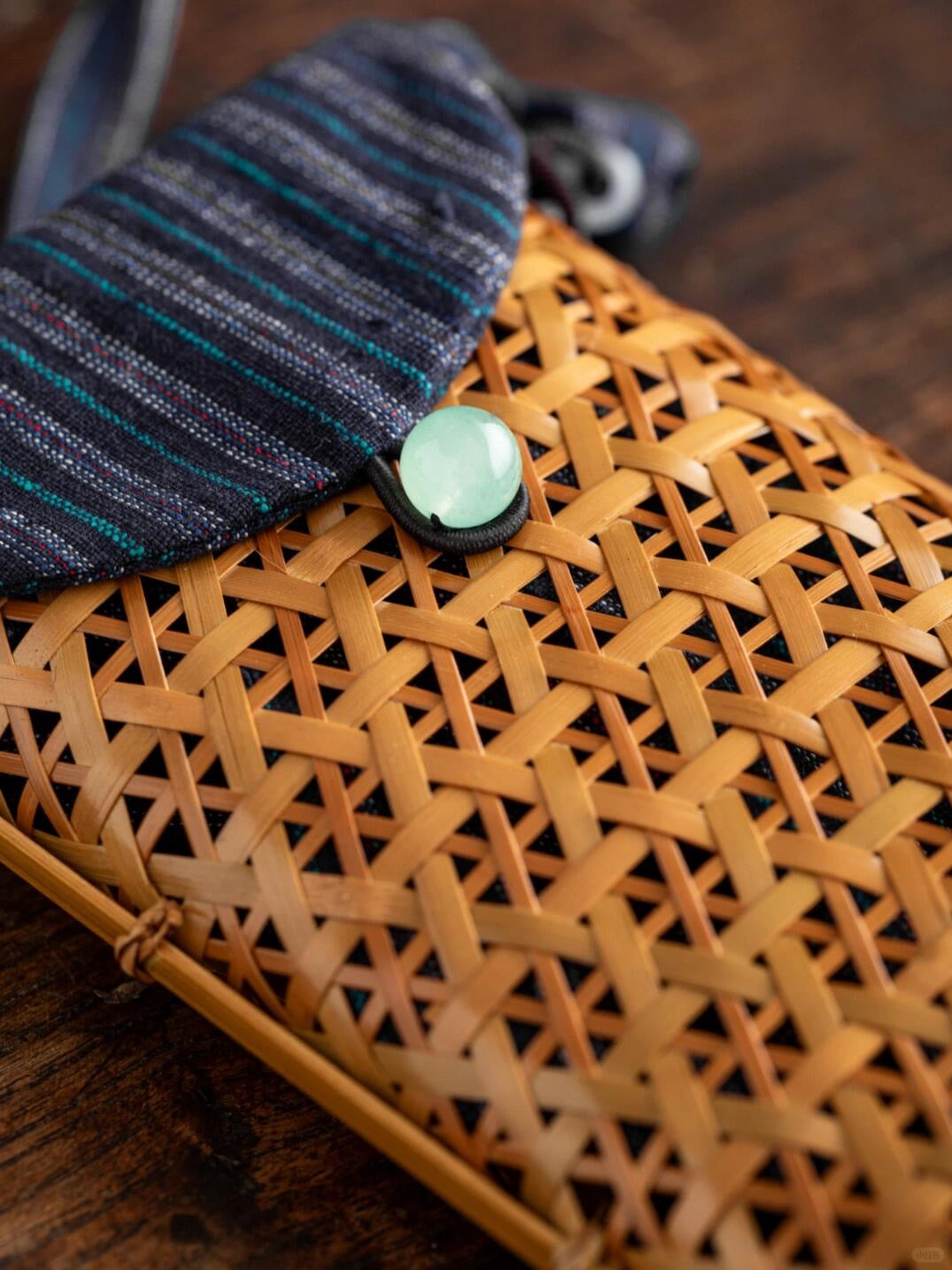 Phone Bag – Stylish Crossbody for Everyday Carry